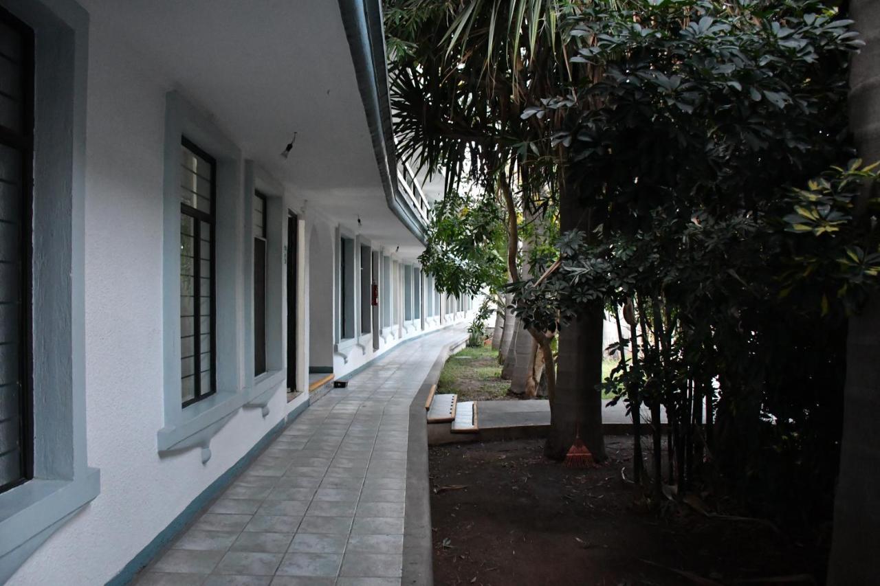 Hotel Posada Santa Fe Guadalajara Exterior photo